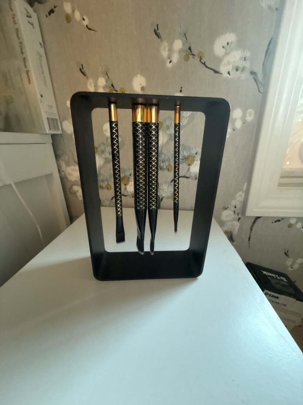 Jane Davenport Making Faces Magnetic Personality Brush Set with Display Stand